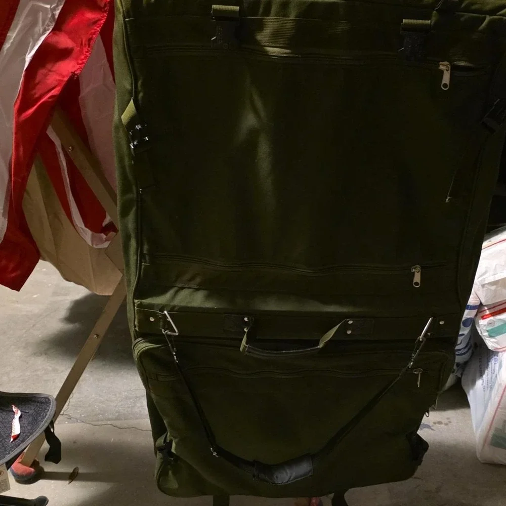 Olive Green Canvas Tactical Gear Bag Zipper Buckle Closure 4 Pockets